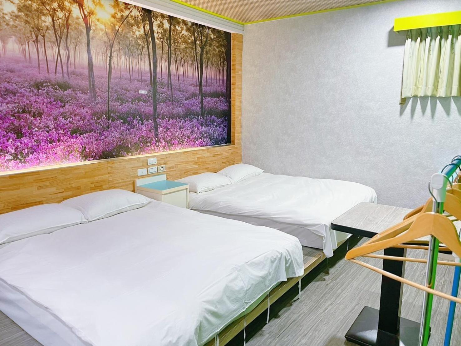 โคลฟเวอร์ เฮาส์ Hotel จงลี่ ภายนอก รูปภาพ