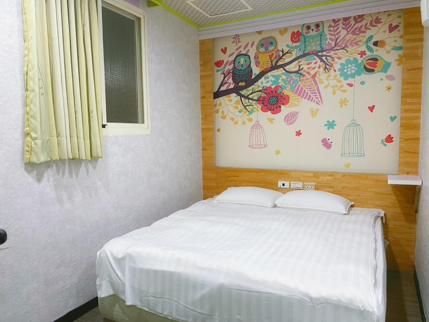 โคลฟเวอร์ เฮาส์ Hotel จงลี่ ภายนอก รูปภาพ