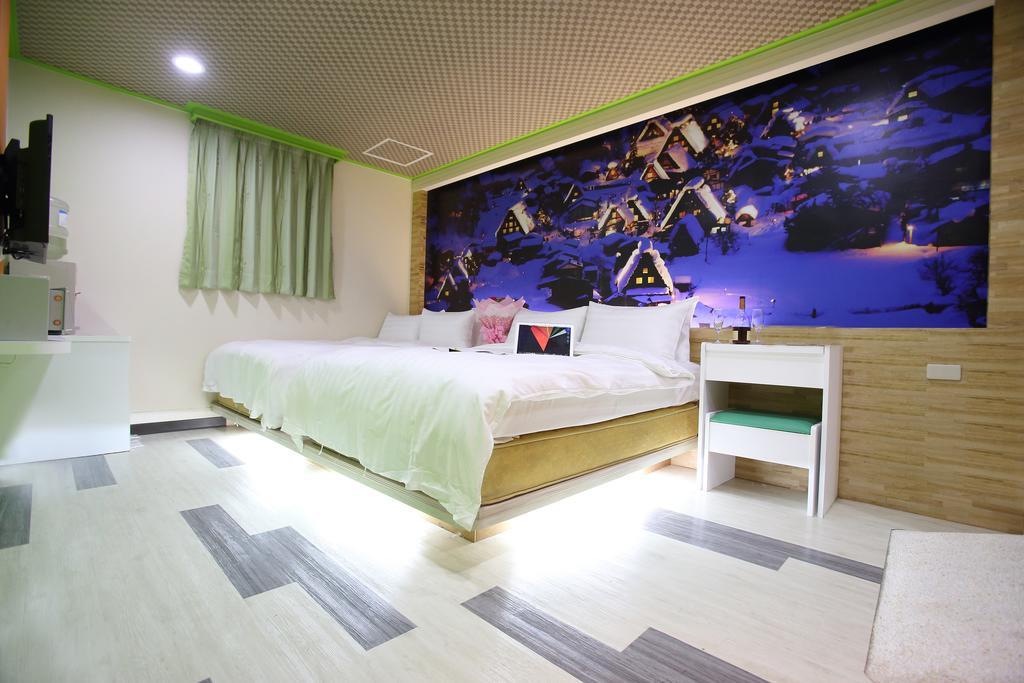 โคลฟเวอร์ เฮาส์ Hotel จงลี่ ห้อง รูปภาพ